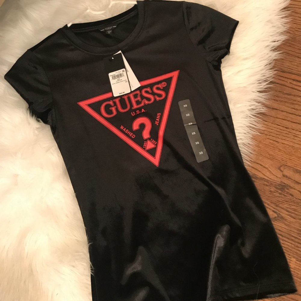 Guess T-Shirt
